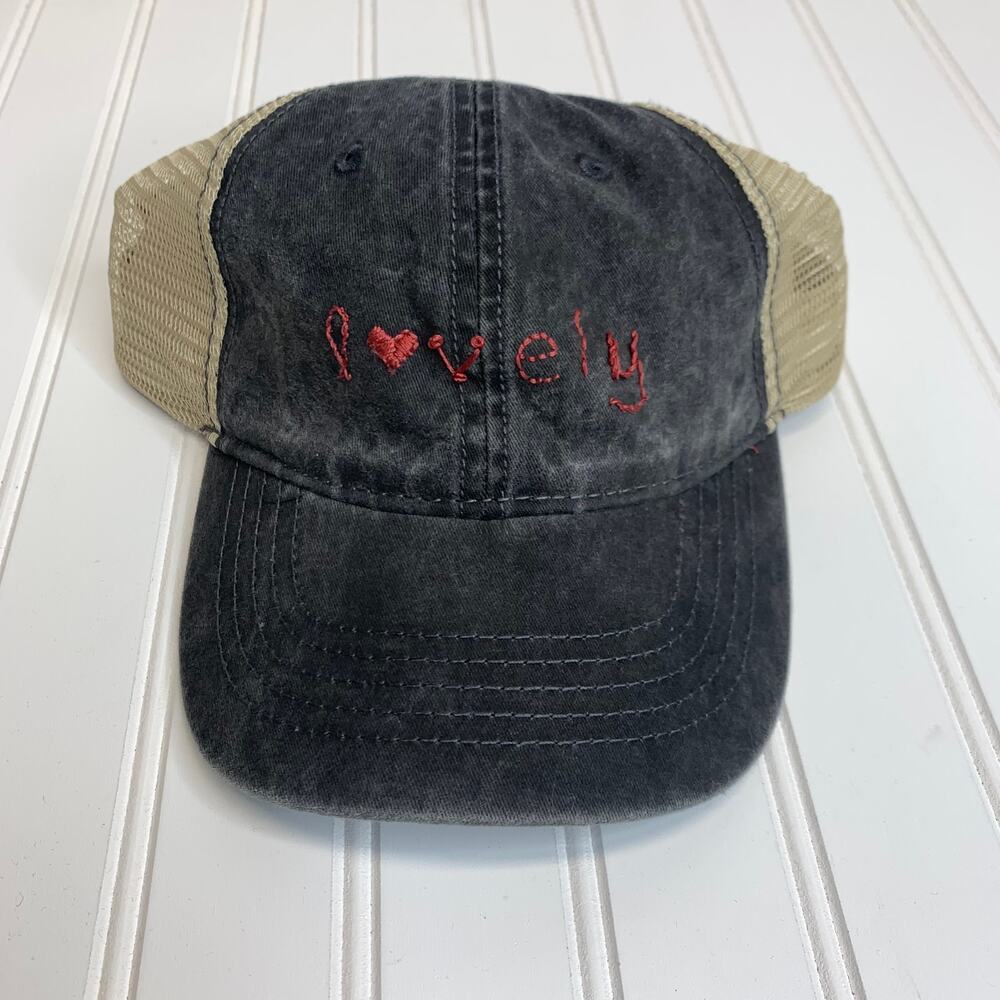 NWOT Hand Embroidered Baseball Cap Hat OSFA lovely